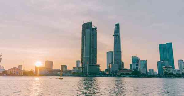 新加坡vs中国深圳夜景